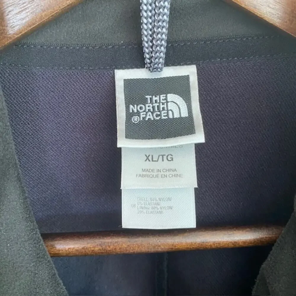 The North Face Black Snowboard/Ski Jacket Shell - XL